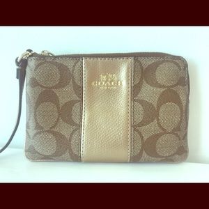 Coach leather wristlet